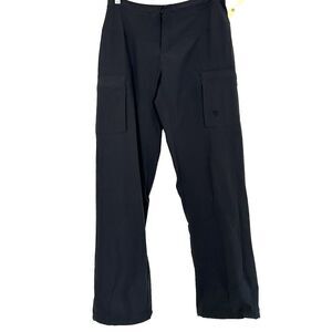 Womens Mountain Hardwear Yuma Cargo Pants Size 4 Black Hiking Casual Camping